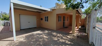 Apartment / Flat For Rent in Keidebees, Upington