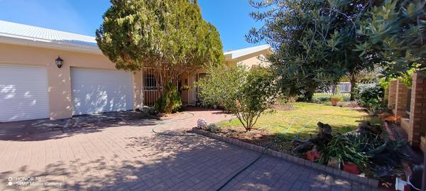 Property For Sale in Oosterville, Upington
