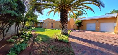 House For Sale in Middelpos, Upington